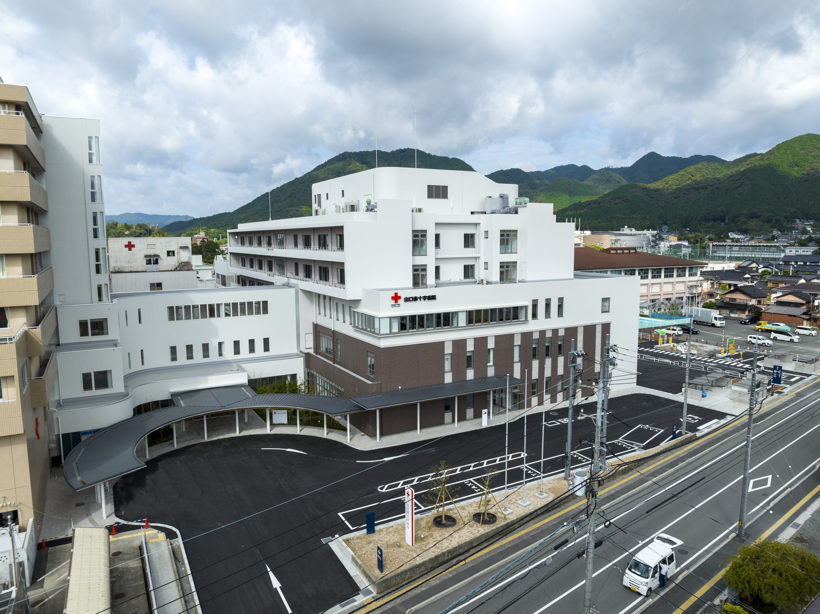 画像:施設外観